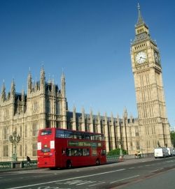 Big Ben Seen on Foot